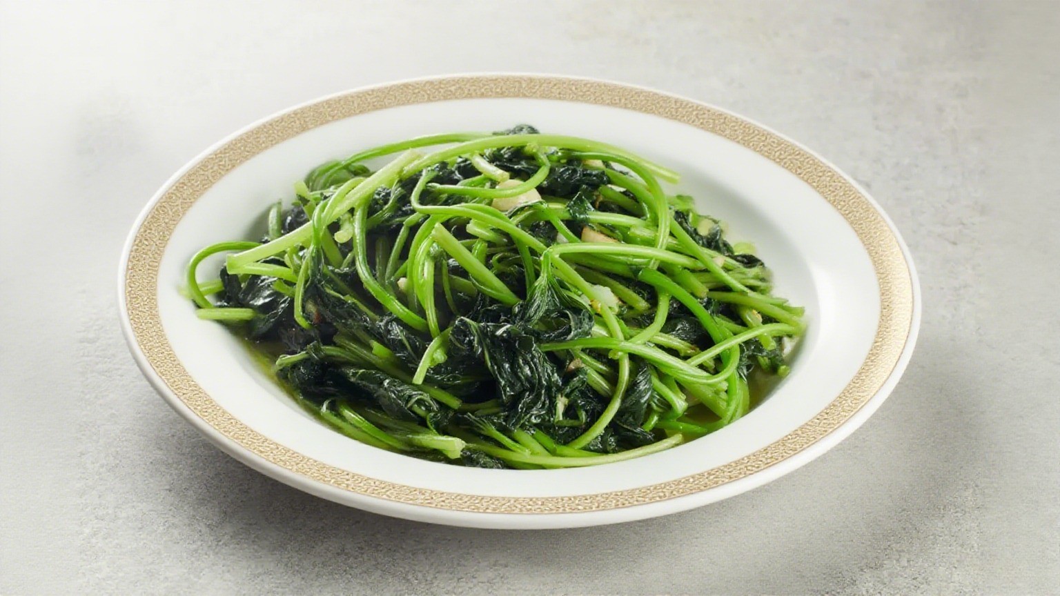 美食欣赏红薯叶.jpeg